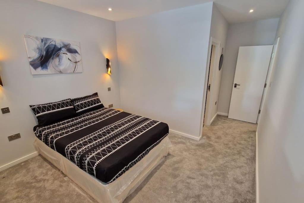 Dream Apartment Finchley 4 Min Walk To The Train Hendon Bagian luar foto